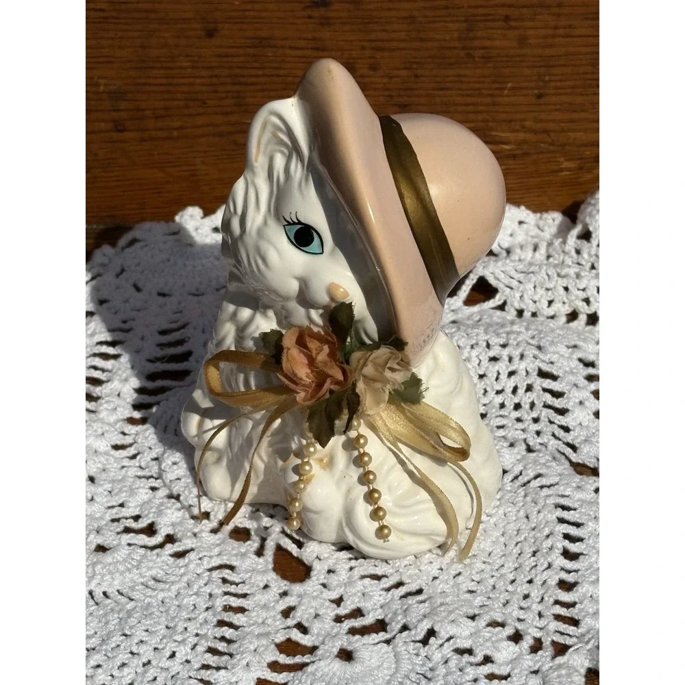 N/A vintage cat